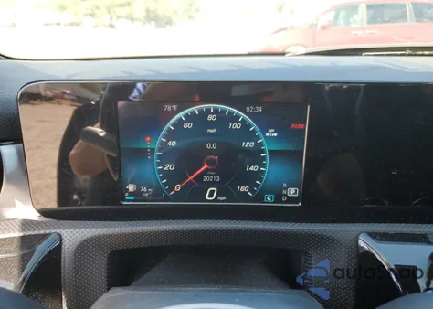 2019 Mercedes-Benz A 220 z USA, uszkodzony, nr VIN WDD3G4EB0KW032494